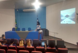 3 mostra kelly
