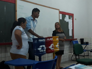 SENSIBILIZAÇÃO NAS SALAS DE AULA DO UNABI QUANTO AO DESCARTE DE RESÍDUOS