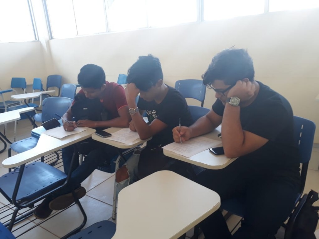 Aplicação de questionários
