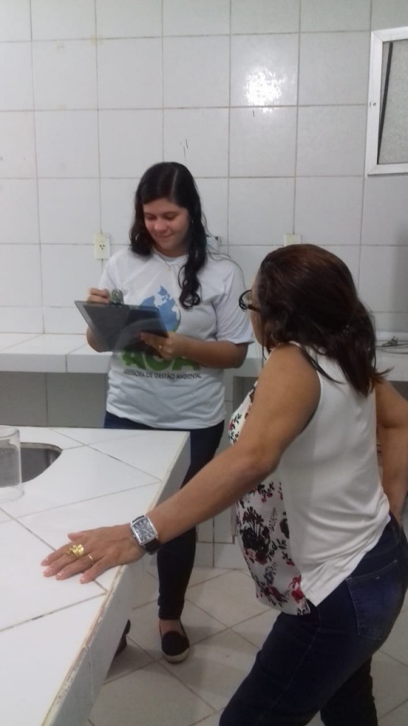 AÇÕES PARA O GERENCIAMENTO DE RESÍDUOS QUÍMICOS 